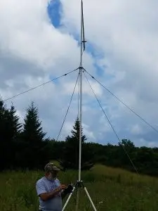 Steve N3IPN with his 2m loop antenna in the air.